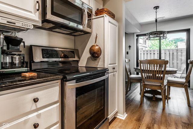 315 E St Clair Street, Indianapolis, IN 46202