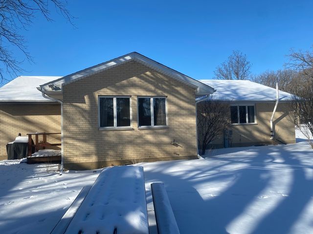 155 S Seymour Avenue, Grayslake, IL 60030