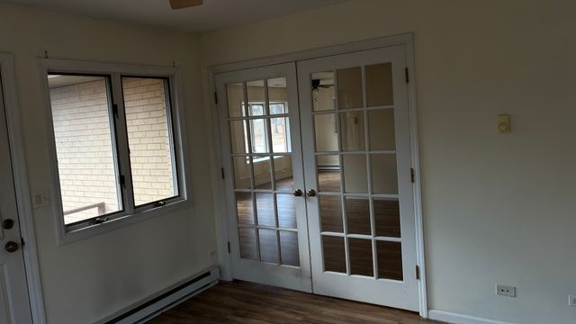 155 S Seymour Avenue, Grayslake, IL 60030