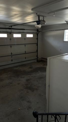 155 S Seymour Avenue, Grayslake, IL 60030