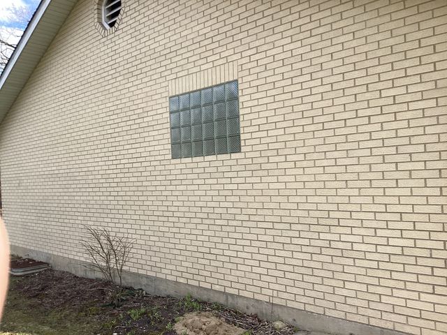 155 S Seymour Avenue, Grayslake, IL 60030