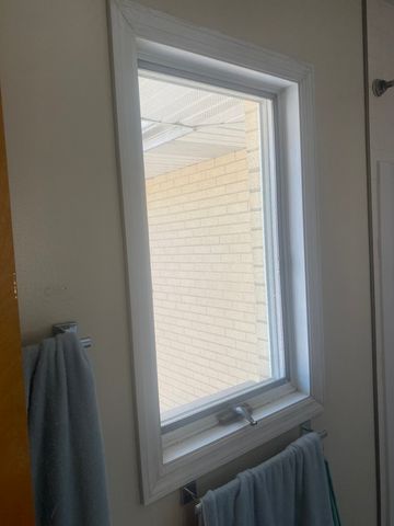 155 S Seymour Avenue, Grayslake, IL 60030