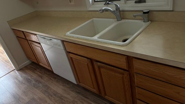 155 S Seymour Avenue, Grayslake, IL 60030