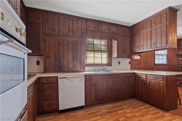 1021 Palm Street, Canton, GA 30115