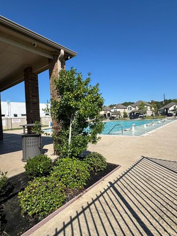 17602 Cuthbert Street, Humble, TX 77346