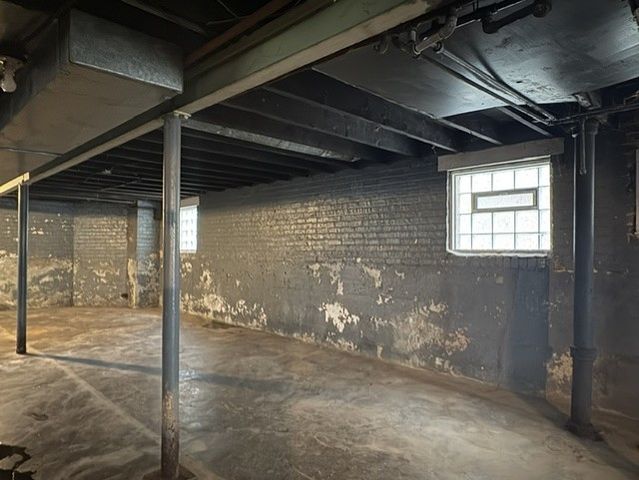 7553 S Paulina Street, Chicago, IL 60620
