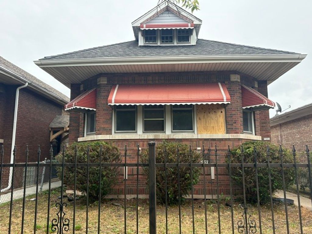 7553 S Paulina Street, Chicago, IL 60620