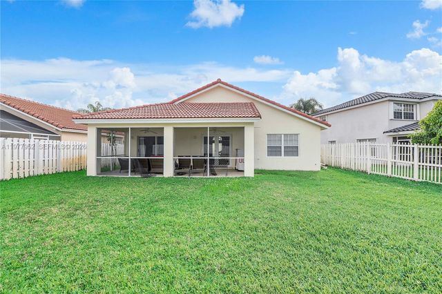 2365 NW 137th Ter, Sunrise, FL 33323