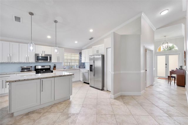 2365 NW 137th Ter, Sunrise, FL 33323