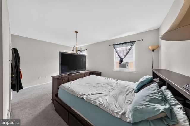 3 PENNCROSS CIR, Newark, DE 19702
