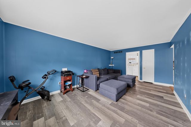 3 PENNCROSS CIR, Newark, DE 19702