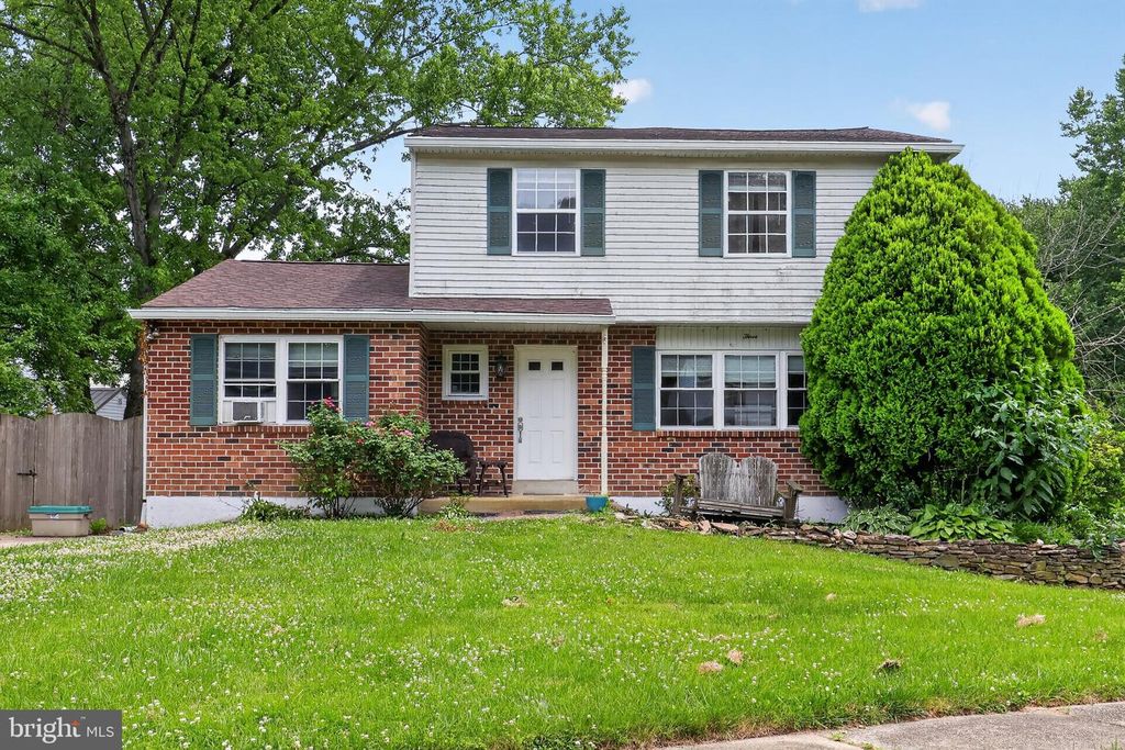 3 PENNCROSS CIR, Newark, DE 19702