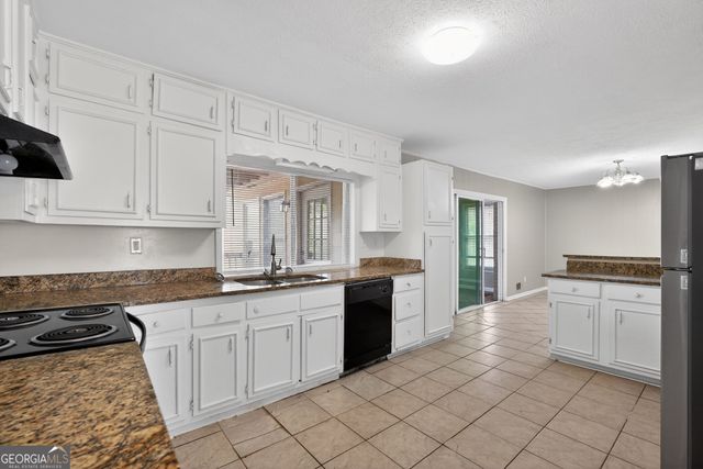 2234 Seven Oaks Circle, Conley, GA 30288