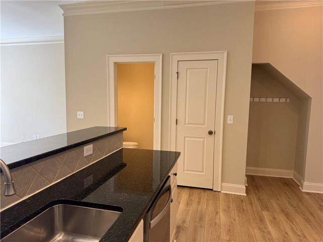 1641 Ridenour Parkway NW, Kennesaw, GA 30152