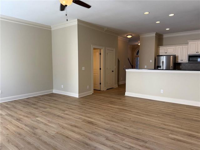 1641 Ridenour Parkway NW, Kennesaw, GA 30152