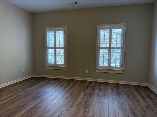 1641 Ridenour Parkway NW, Kennesaw, GA 30152