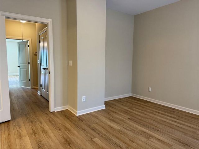 1641 Ridenour Parkway NW, Kennesaw, GA 30152