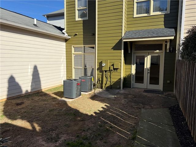 1641 Ridenour Parkway NW, Kennesaw, GA 30152
