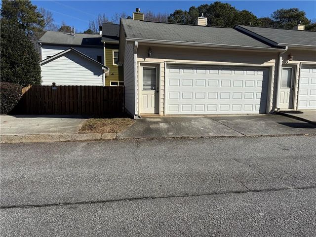 1641 Ridenour Parkway NW, Kennesaw, GA 30152
