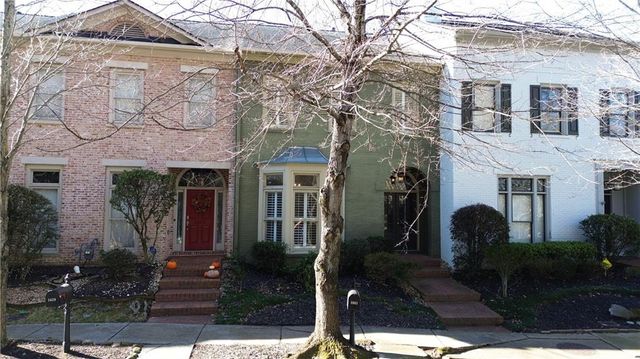 1641 Ridenour Parkway NW, Kennesaw, GA 30152