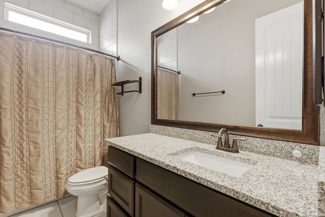 8314 Kerria Lndg, Boerne, TX 78015