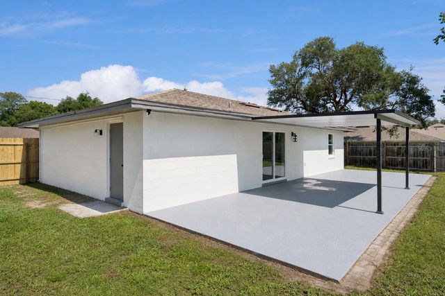 2715 TIMBERLAKE AVENUE, Deltona, FL 32725