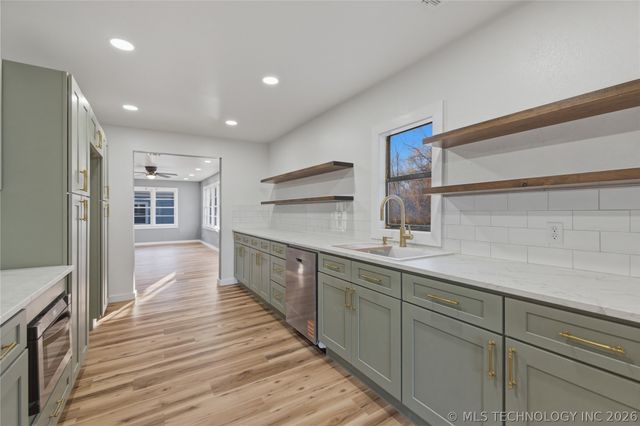 2004 Denison Street, Muskogee, OK 74401