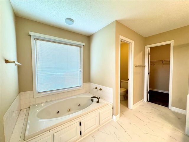 10615 Victory Gate Drive, Alpharetta, GA 30022