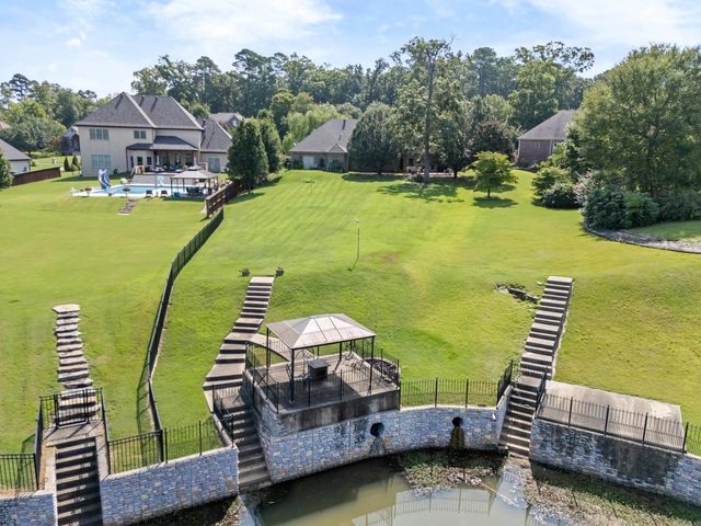 7225 E Worth Ave, Benton, AR 72019