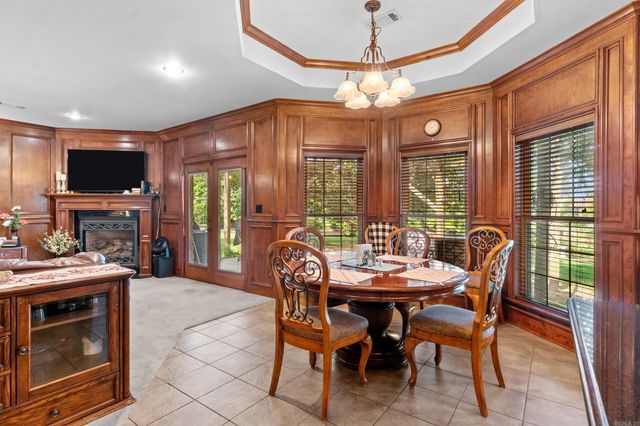7225 E Worth Ave, Benton, AR 72019