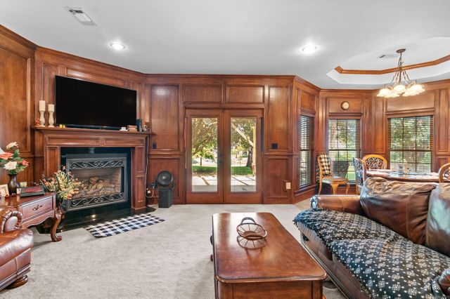 7225 E Worth Ave, Benton, AR 72019