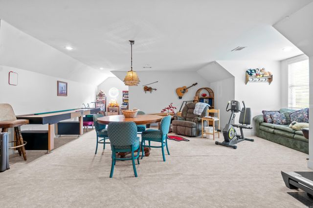 7225 E Worth Ave, Benton, AR 72019