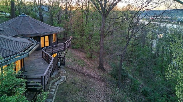 328 McKinley Avenue, Charleston, WV 25314