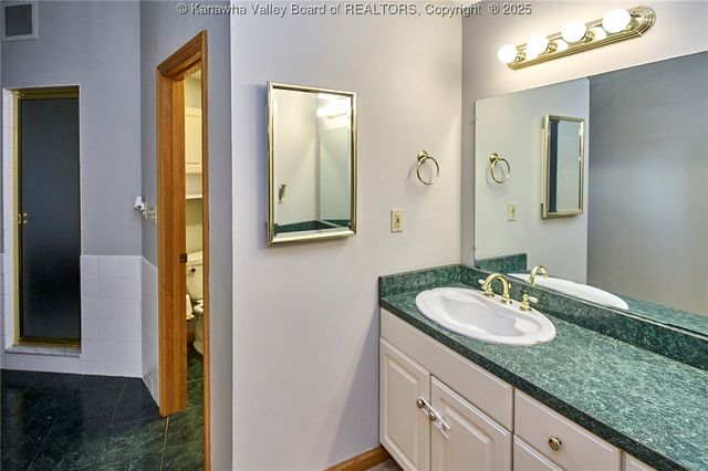 328 McKinley Avenue, Charleston, WV 25314