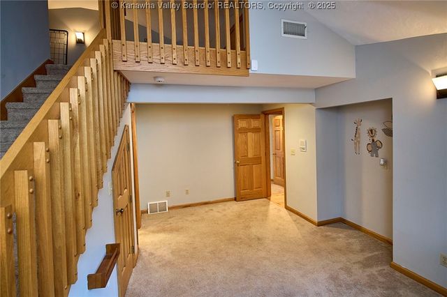 328 McKinley Avenue, Charleston, WV 25314