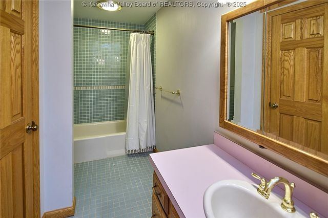 328 McKinley Avenue, Charleston, WV 25314