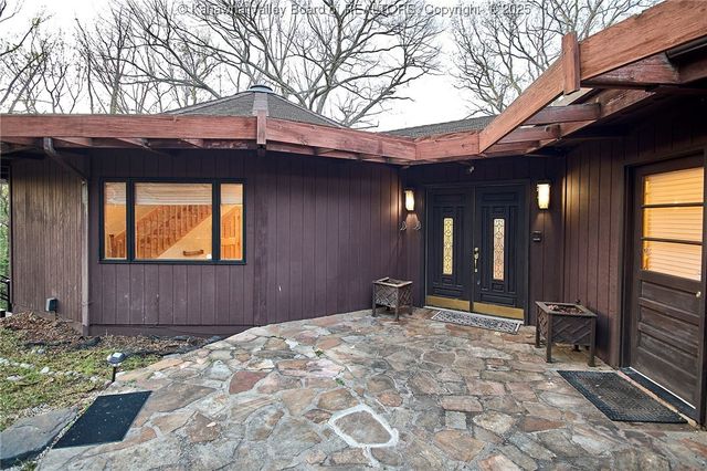 328 McKinley Avenue, Charleston, WV 25314