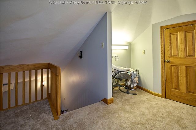 328 McKinley Avenue, Charleston, WV 25314