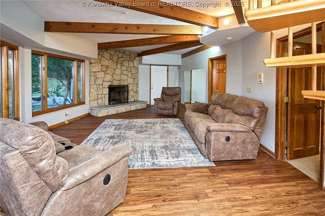 328 McKinley Avenue, Charleston, WV 25314