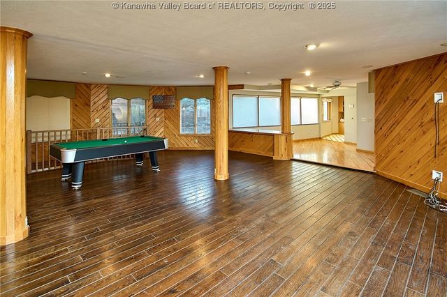 328 McKinley Avenue, Charleston, WV 25314