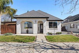 1813 Devonshire, Chico, CA 95928