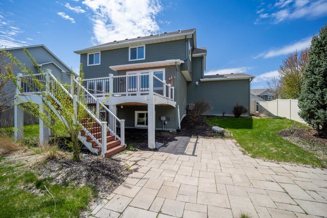 1683 Saint George Street, Waconia, MN 55387