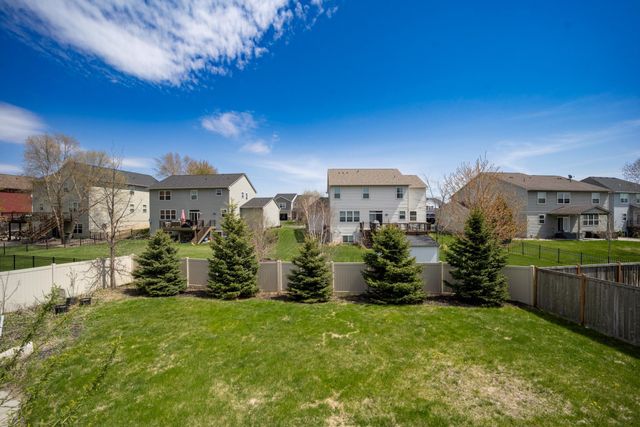 1683 Saint George Street, Waconia, MN 55387