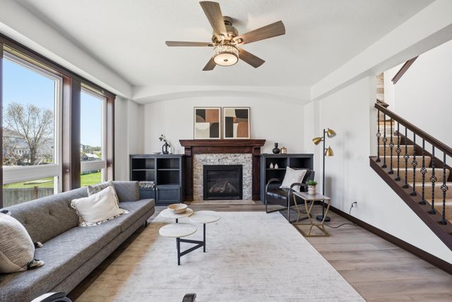 1683 Saint George Street, Waconia, MN 55387