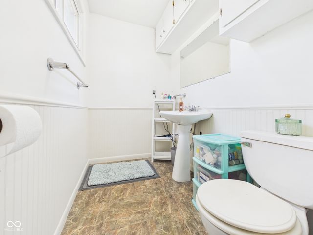 262 E 600 N, Alexandria, IN 46001