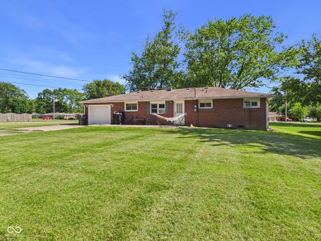 262 E 600 N, Alexandria, IN 46001