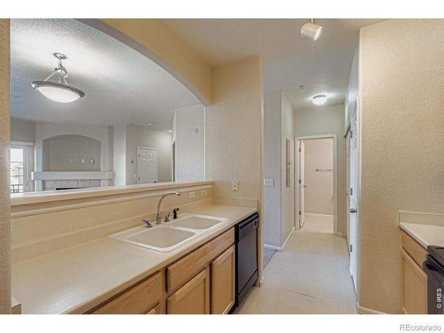 5255 Memphis Street 717, Denver, CO 80239