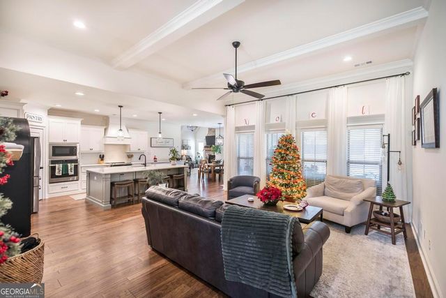 206 Bristleleaf Path, Kathleen, GA 31047