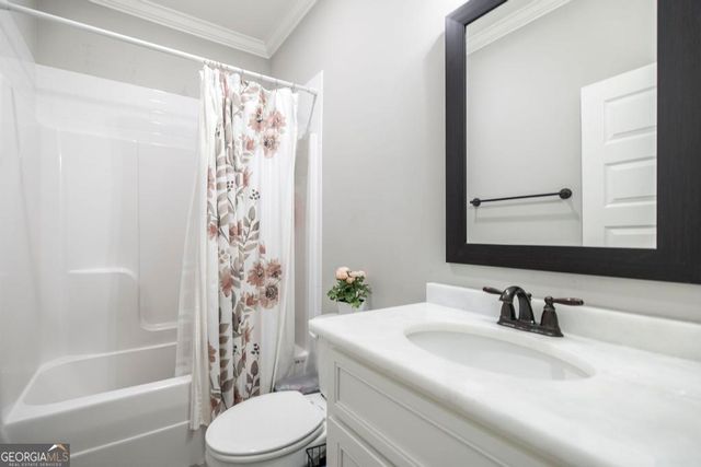 206 Bristleleaf Path, Kathleen, GA 31047