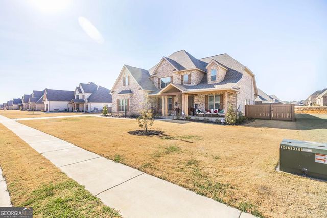 206 Bristleleaf Path, Kathleen, GA 31047